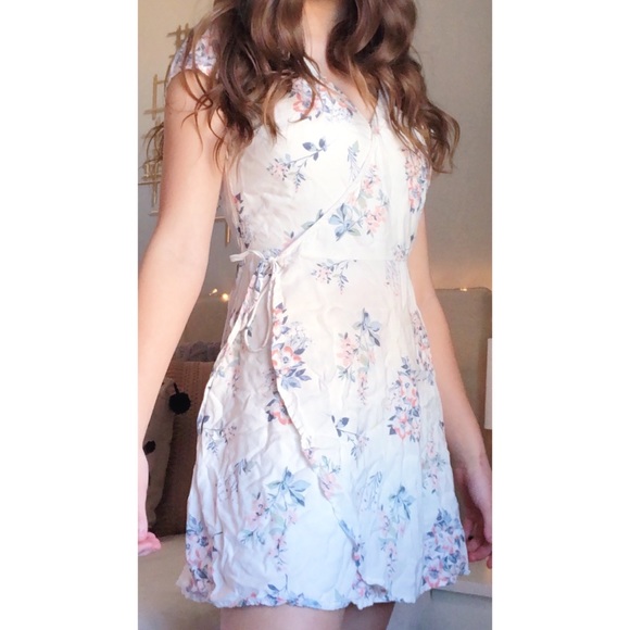 wrap dress hollister